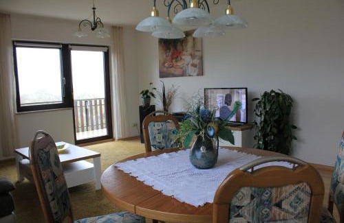 Gelmeroda Apartment | Ferienwohnung Karin Schindler