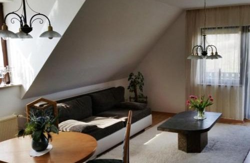 Gelmeroda Apartment | Ferienwohnung Karin Schindler