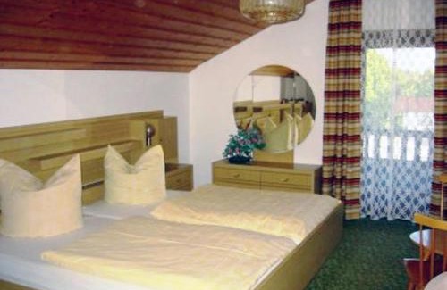 Waging am See Apartment | Ferienwohnung Knittler