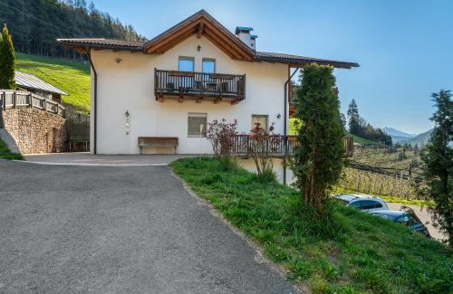 San Genesio Atesino Apartment | Ferienwohnung Kohlerhof