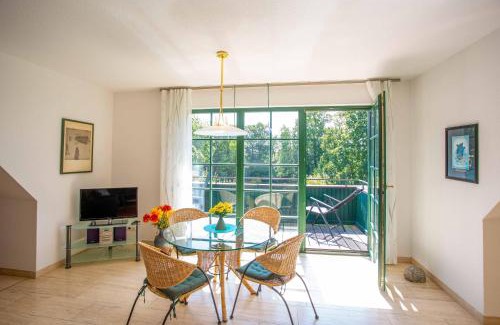 Muritz Apartment | Ferienwohnung Kranichruh im Gutshaus Sembzin - Ihr Rückzugsort in der Natur