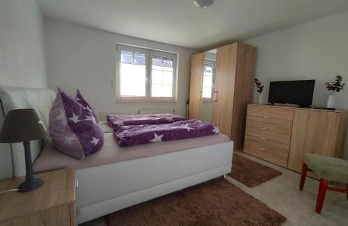 Wiesmoor Apartment | Ferienwohnung Krokus