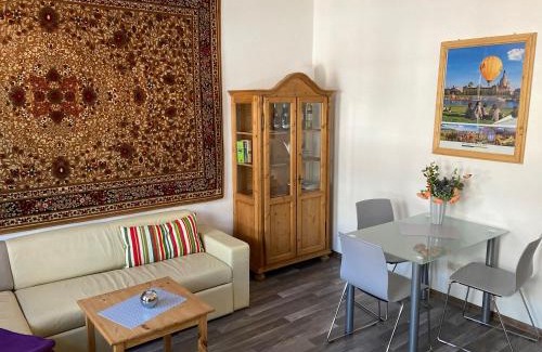 Meissen Apartment | Ferienwohnung Kurzmalweg -Balkon-