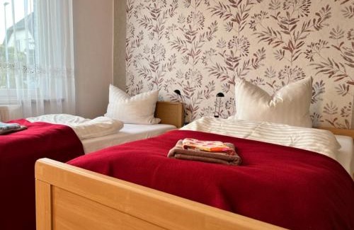 Uebigau-Wahrenbruck Apartment | Ferienwohnung Landlust - ideal für Hundefreunde und Monteure, free WLAN & Parken, Smart-TV