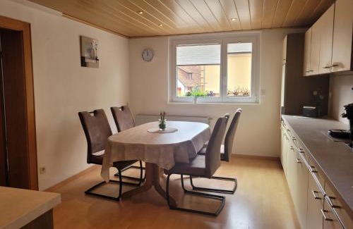 Blankenborn Apartment | Ferienwohnung Lang