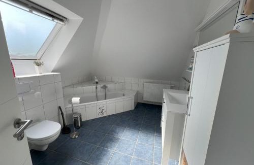 Westerstede Apartment | Ferienwohnung Laura, Naturidyll am Landschaftsschutzgebiet