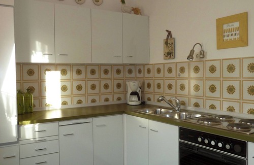 Bad Endorf Apartment | Ferienwohnung Lehmann 58 qm, Erdgeschoss, mit Terrasse und Separatem Schlafzimmer
