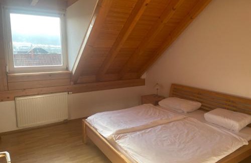 Blumberg Apartment | Ferienwohnung Loder Dachgeschoss