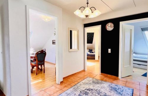Malterdingen Apartment | Ferienwohnung Luna -3 Schlafzimmer, Waschmaschine, Küche, WLAN, ca 15 Min bis zum Europa Park,