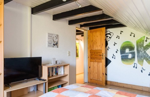 Plettenberg Apartment | Ferienwohnung Lux mit Garten, 90qm, 2 Schlafzimmer, max. 4 Personen