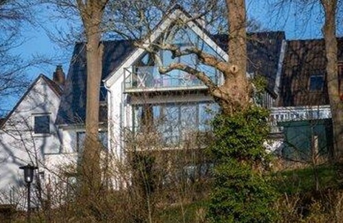Heikendorf Apartment | Ferienwohnung Möwennest, Dusche, WC - Haus Über dem Strand