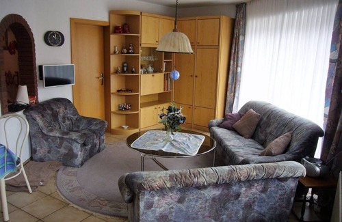 Esens Apartment | Ferienwohnung Möwennest