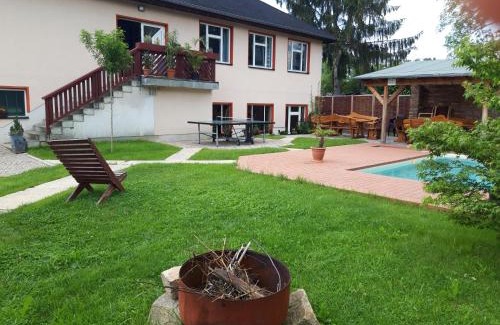 Heinsdorfergrund Apartment | Ferienwohnung mit 3 Schlafzimmern im Vogtland