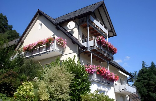 Forbach Apartment | Ferienwohnung mit 100qm, 3 Schlafräume, max. 6 Personen