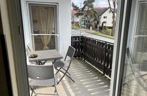 Fuldabruck Apartment | Ferienwohnung mit 4 Betten - Balkon - Küche