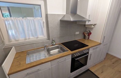 Muensingen Apartment | Ferienwohnung mit 50qm, 1 Schlafzimmer, 1 Wohn-schlafzimmer, Max. 3 Personen