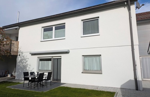 Muensingen Apartment | Ferienwohnung mit 50qm, 1 Schlafzimmer, 1 Wohn-schlafzimmer, Max. 3 Personen