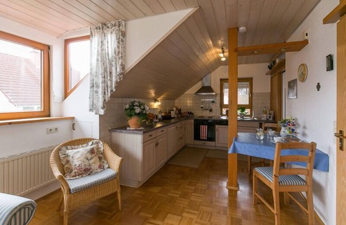 Bad Waldsee Apartment | Ferienwohnung mit 77 qm und 1 Schlafraum für maximal 2 Personen