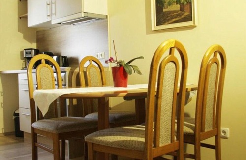 Schmolln Apartment | Ferienwohnung mit Balkon in Schmölln