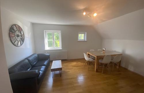Ravensburg Apartment | Ferienwohnung mit Giebelzimmer