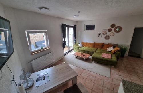 Ahnatal-Weimar Apartment | Ferienwohnung/Monteurwohnung Altes Café