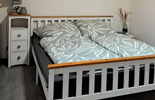 Uplengen Apartment | Ferienwohnung Moorblick