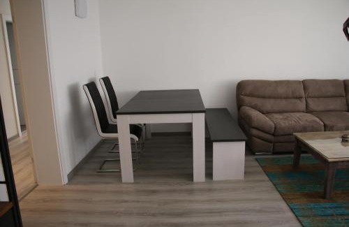 Trofaiach Apartment | Ferienwohnung Palme