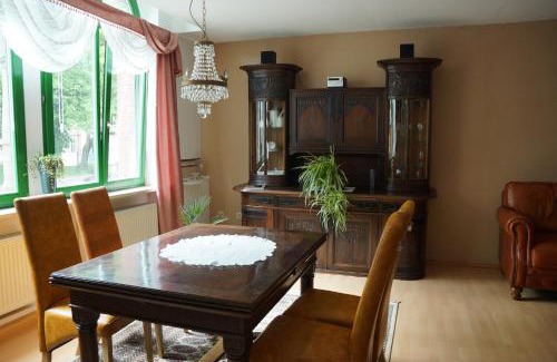 Mühlhausen Apartment | Ferienwohnung Regina