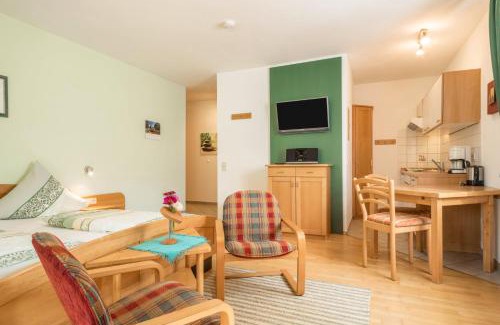Owingen Apartment | Ferienwohnung Risthof 2