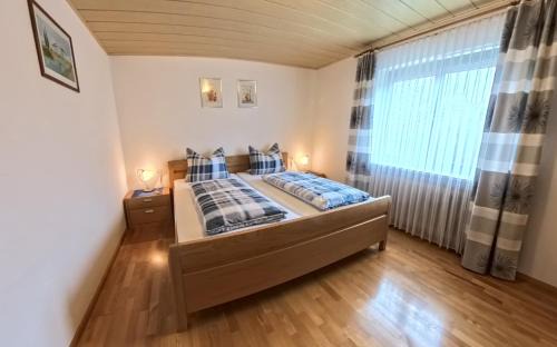Riedenburg Apartment | Ferienwohnung Rita Halser
