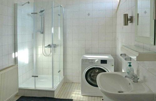 Bunde House | Ferienwohnung Roessing 25194