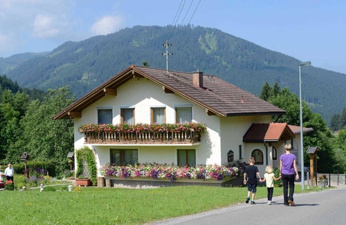 Jungholz Apartment | Ferienwohnung Rosenblick 1 - Ferienpension Florian Hösle