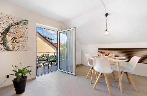 Moessingen Apartment | Ferienwohnung Rosengarten