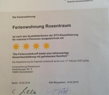 Oberotterbach Apartment | Ferienwohnung Rosentraum