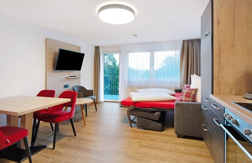 Hoechenschwand Apartment | Ferienwohnung Rothirsch, 45 qm, 1 Schlafzimmer, 1 Schlafsofa, max. 4 Personen
