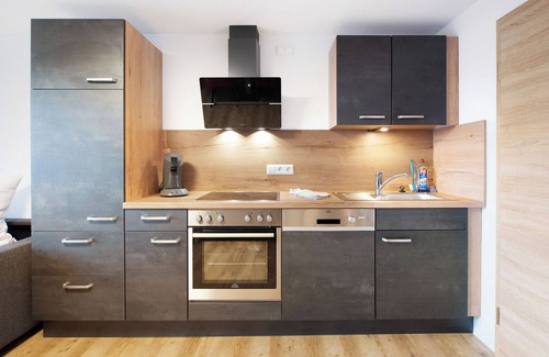 Hoechenschwand Apartment | Ferienwohnung Rothirsch, 45 qm, 1 Schlafzimmer, 1 Schlafsofa, max. 4 Personen
