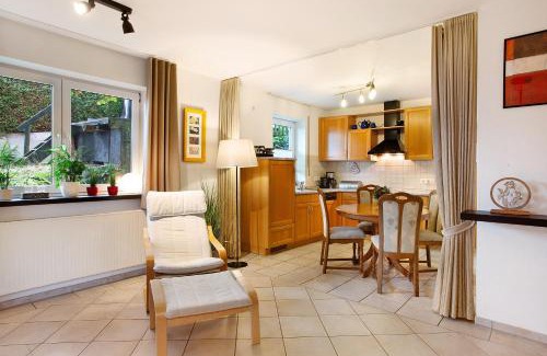 Ortsmitte Apartment | Ferienwohnung Rotdorn
