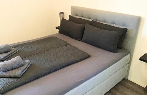 Waggershausen Apartment | Ferienwohnung Roxana - am Bodensee