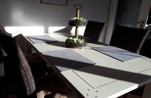 Usseln Apartment | Ferienwohnung Ruhenest