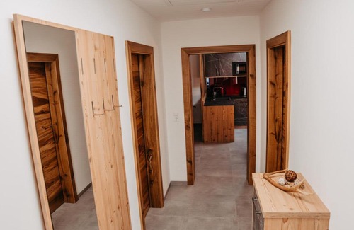 Flattach Apartment | Ferienwohnung Sabine