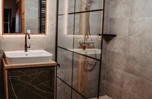 Flattach Apartment | Ferienwohnung Sabine