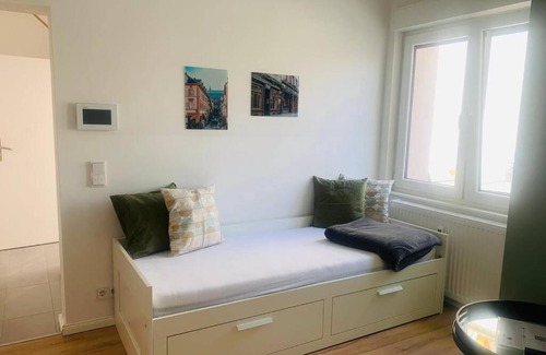 Sandhausen Apartment | Ferienwohnung Sandhausen Heidelberg V1