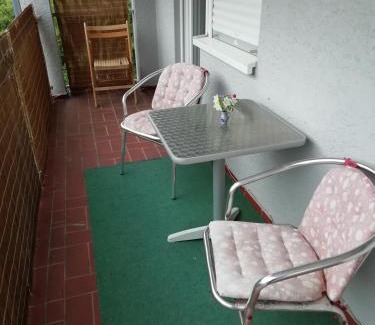 Auerbach Apartment | Ferienwohnung Schlossblick