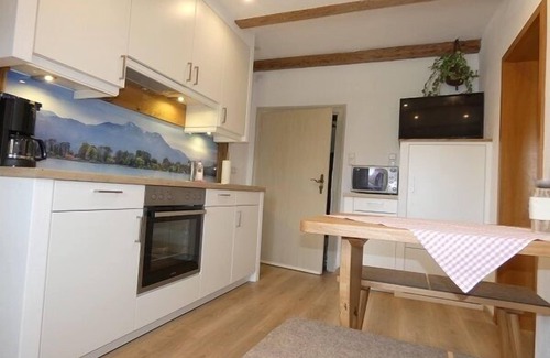 Uebersee Apartment | Ferienwohnung Schnappen 65qm, mit 2 Schlafzimmern und Balkon