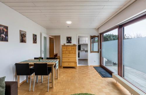 Otlingen Apartment | Ferienwohnung Schwarzwaldblick
