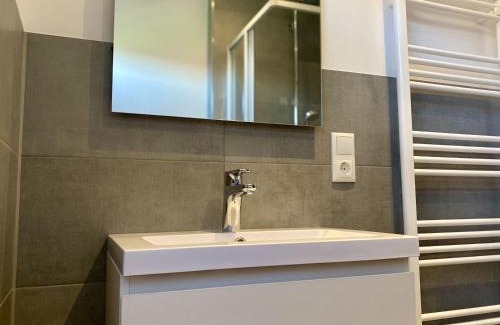 Schillig Apartment | Ferienwohnung Schwalbennest - Haus Seeschwalbe