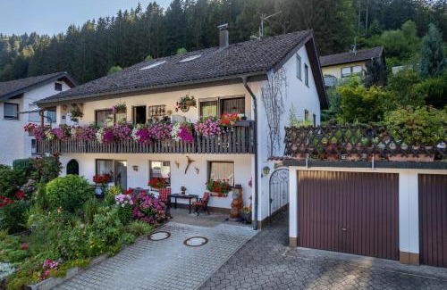 Niederwasser Apartment | Ferienwohnung Schwarzwälder