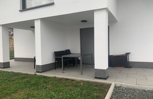 Scheid Apartment | Ferienwohnung Seeblick - Ferienwohnungen Am Alten Anker