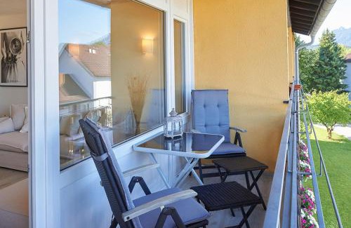 Weissbach Apartment | Ferienwohnung Sonnendeck mit Bergblick