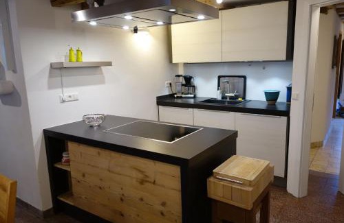 Guetenbach Apartment | Ferienwohnung Teich 11, 126qm